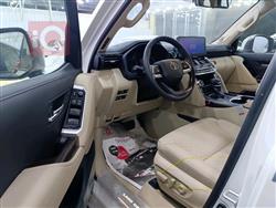 تۆیۆتا لاند کروزەر